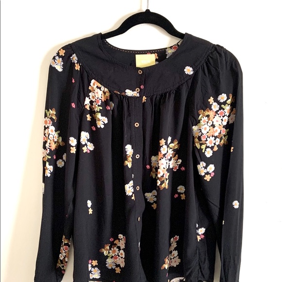 Anthropologie Tops - Anthropologie Maeve Top Down Blouse Medium